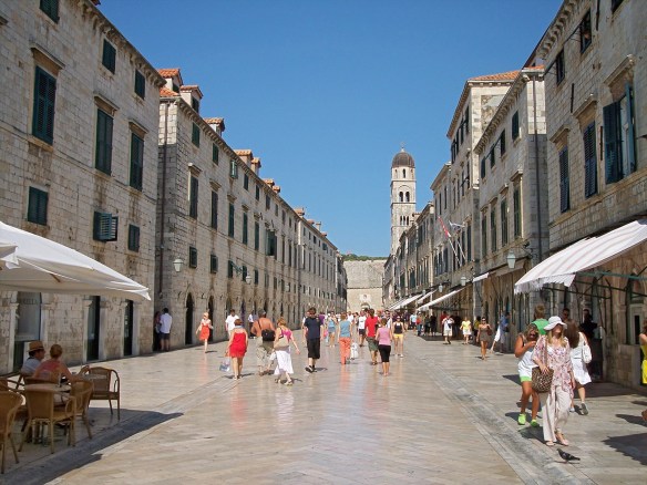 Main_street-Dubrovnik-1