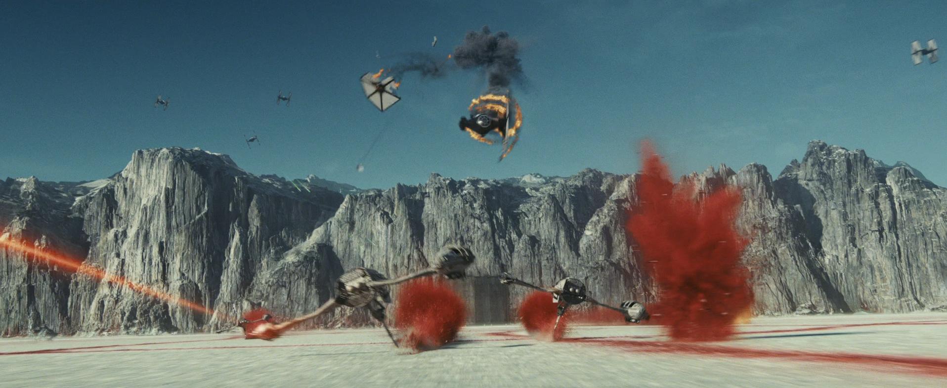 Battle_of_Crait-the-last-jedi.jpg